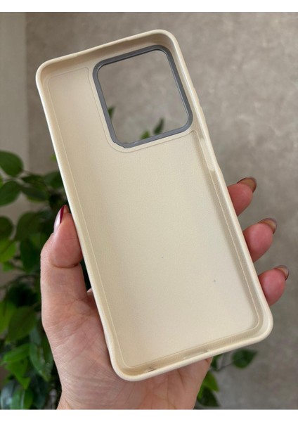 Infinix Hot 30I Kılıf Desenli Kamera Koruma Çıkıntılı Soft Tasarım Elde Kaymayan Kapak modelleri