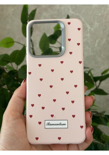 Realme C63 ve Realme C61 Kılıf Desenli Kamera Koruma Çıkıntılı Soft Tasarım Elde Kaymayan Kapak