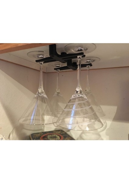 Şaraplık ve Kadeh Rafı, Şık ve Fonksiyonel Siyah Renkli Tasarım