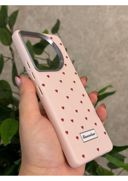 Tecno Camon 30 Kılıf Desenli Kamera Koruma Çıkıntılı Soft Tasarım Elde Kaymayan Kapak modelleri