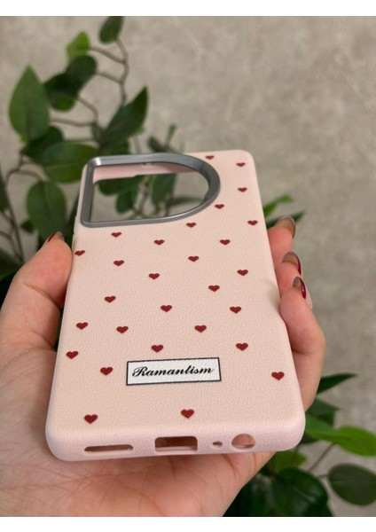 Tecno Camon 30 Kılıf Desenli Kamera Koruma Çıkıntılı Soft Tasarım Elde Kaymayan Kapak fırsatları