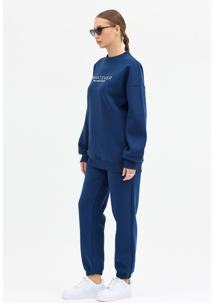 Kadın Whatever Baskılı Bisiklet Yaka Paçası Lastikli Oversize Eşofman Takımı fırsatları