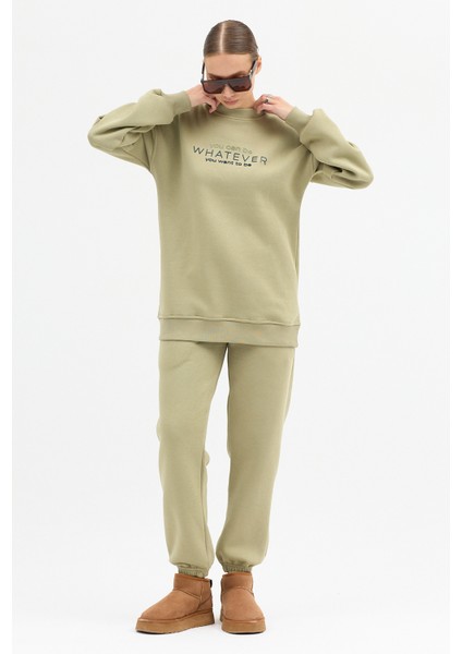 Kadın Whatever Baskılı Bisiklet Yaka Paçası Lastikli Oversize Eşofman Takımı fiyatları