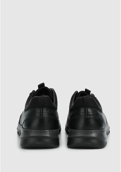 Siyah Deri Erkek Sneaker fırsatları