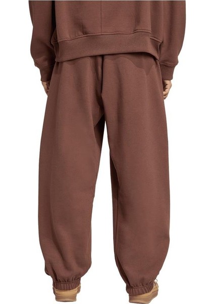 Originals JW0986 Essentials Linear Jogger Pant Oversized