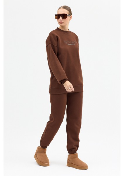 Kadın Space Baskılı Bisiklet Yaka Paçası Lastikli Oversize Eşofman Takımı fiyatları