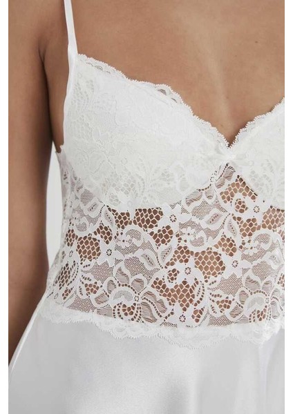 Ekru Sütyen Kaplı Sabahlık Gecelik Set 4265 modelleri