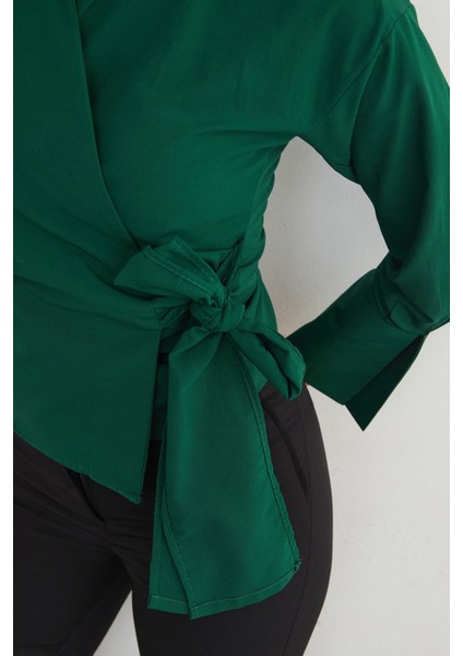 Basic Kruvaze Bağlamalı Gömlek indirimleri