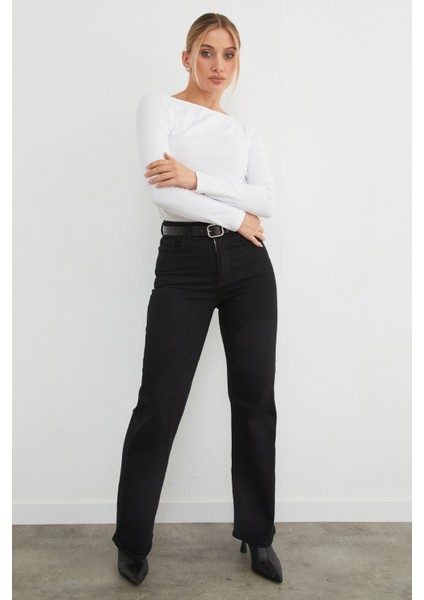 Yanları Drapeli Kayık Yaka Body