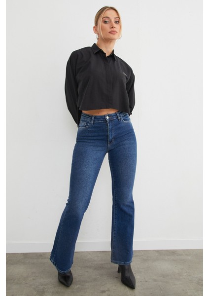 Kelebek Aksesuarlı Crop Gömlek modelleri