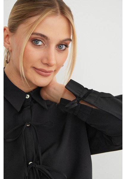 Önü Bağlamalı Düğmeli Crop Gömlek fırsatları