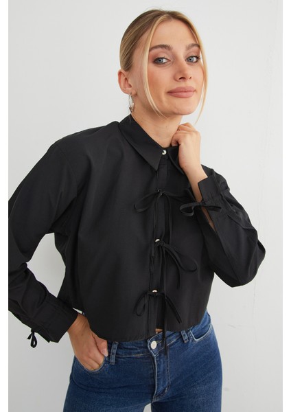 Önü Bağlamalı Düğmeli Crop Gömlek indirimleri