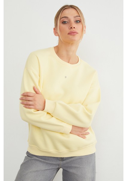 3 Iplik Taşlı Kalp Detaylı Oversize Sweatshirt fırsatları