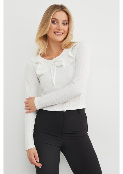 Bebe Yaka Bürümcük Dokulu Bluz indirimleri