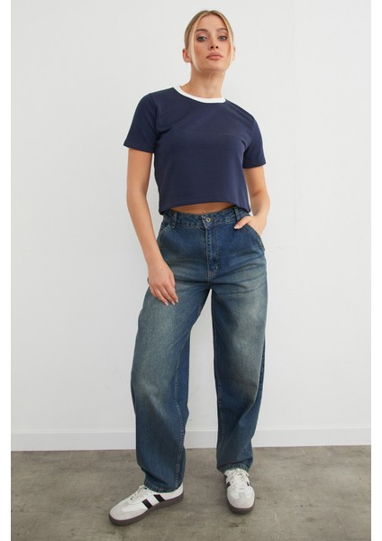 Basic Ribanalı Yaka Mevsimlik Crop Tişört modelleri
