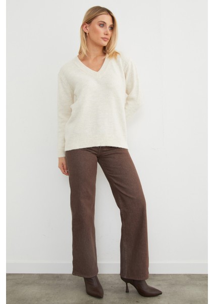 Basic V Yaka Bol Kazak fiyatları