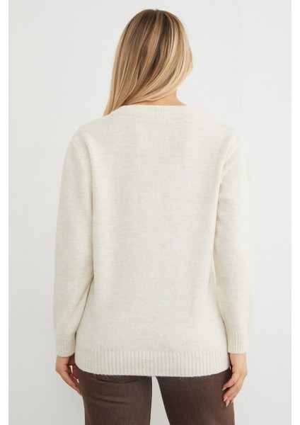 Basic V Yaka Bol Kazak fırsatları