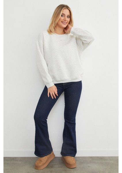 3 Iplik Taşlı Kalp Detaylı Oversize Sweatshirt fiyatları