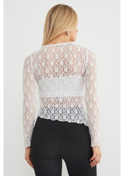 Bisiklet Yaka Likralı Asimetrik Dantel Bluz indirimleri