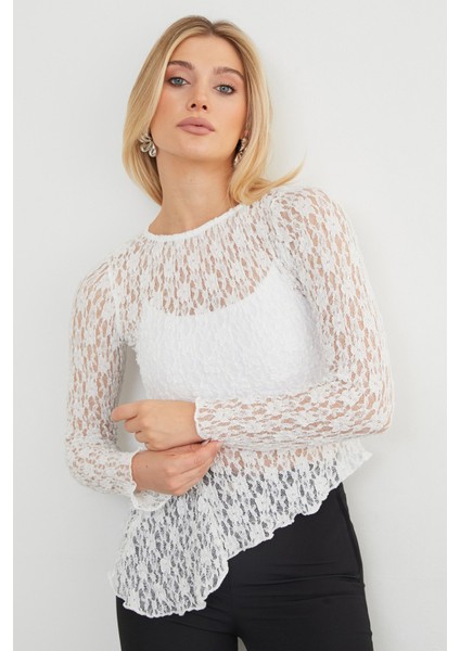 Bisiklet Yaka Likralı Asimetrik Dantel Bluz