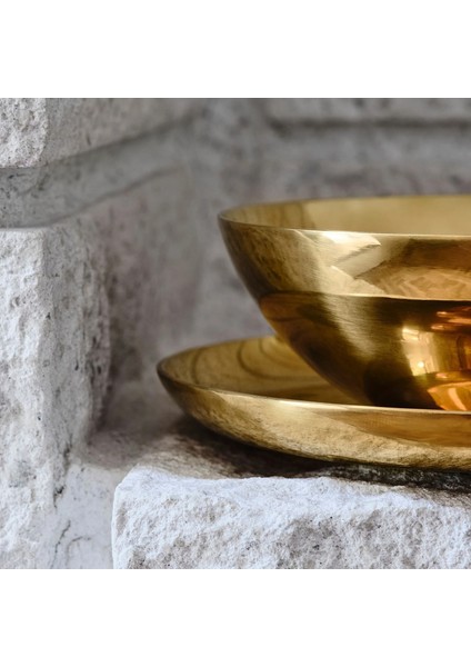 Stockholm 2025 Dekoratif Kase ve Tabak Pirinç Rengi indirimleri