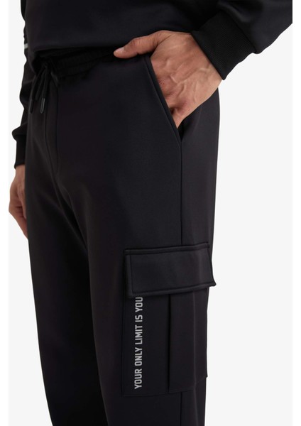 Fit Standart Fit Üç Cepli Sporcu Jogger Eşofman Altı