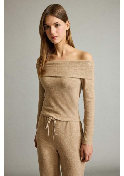 Omzu Açık Uzun Kollu Tişört G5048AX25WN modelleri