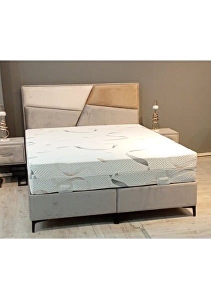 Yatak Pedi ve Şiltesi Çift Kişilik 22 cm Yükseklikle Örme Kumaş Yapı