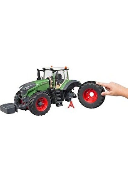 Fendt 1050 Vario Traktör Gerçekçi Oyun Deneyimi İçin Açılabilir Kapaklı Model