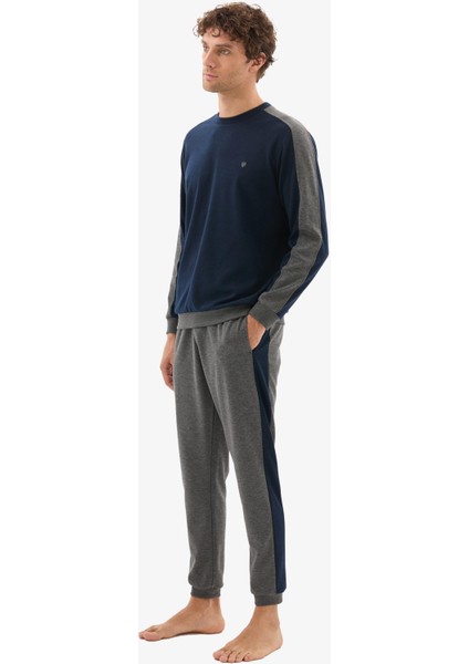 Erkek Lacivert Pijama Takımı – Uzun Kollu, Yuvarlak Yaka, Lastikli Paça C2T0N804