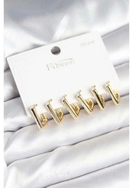 Gold Renk Kare Model Pirinç 925 Ayar Gümüş Çivili Kadın Küpe Seti