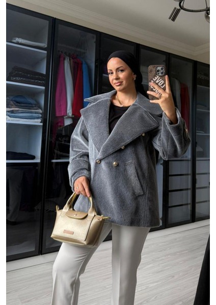 Kadın Gri Kaşe Kruvaze Yaka Düğme Detay Ceket