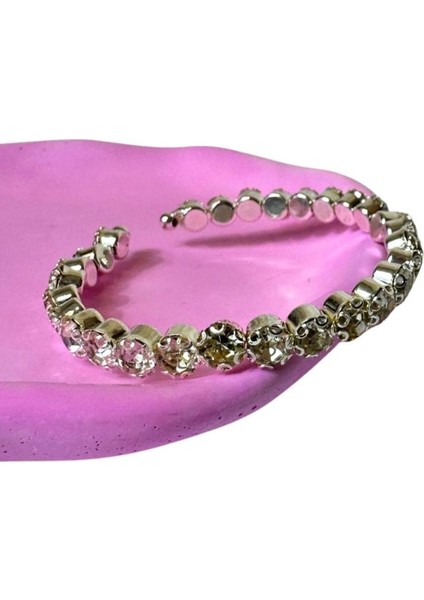 2030 Tam Tur Yuvarlak Taşlı Gümüş Renkli Bilezik fiyatları