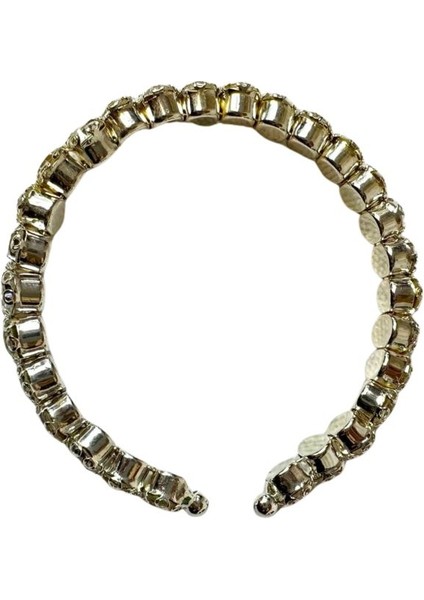 2030 Tam Tur Yuvarlak Taşlı Gümüş Renkli Bilezik modelleri