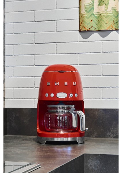 50'S Style Retro Kırmızı Filtre Kahve Makinesi DCF02RDEU fiyatları