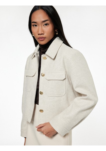 Aplike Cepli Uzun Kollu Kaşe Ceket