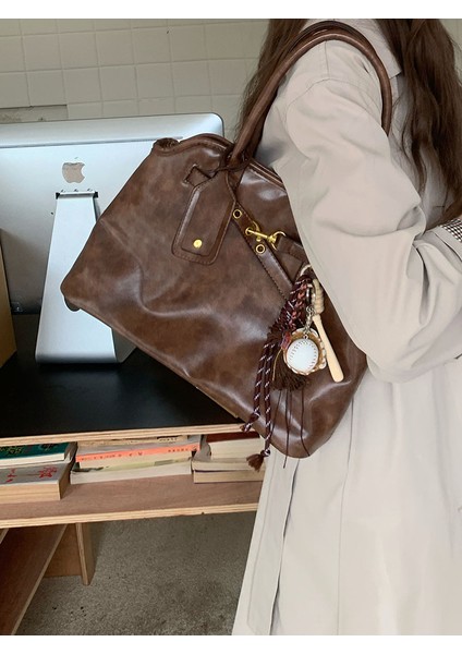 Yeni Moda, Çok Yönlü Tek Omuzlu Iş Çantası, Avrupa-Amerika Retro Tarzı Nüfus Odaklı Tasarım, Kadın Çantası (Yurt Dışından) fiyatları