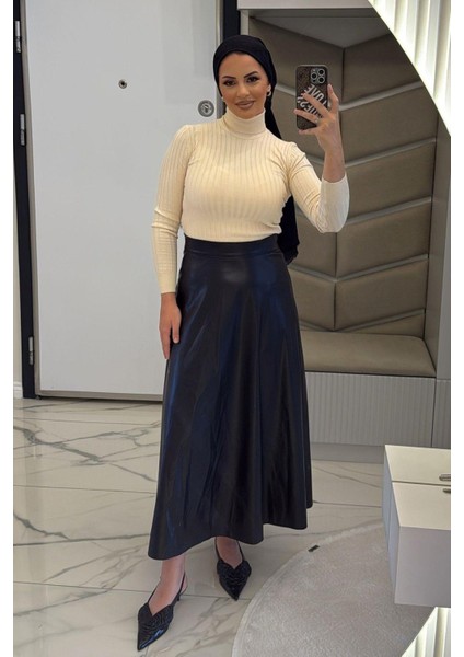 Kadın Siyah Deri Etek