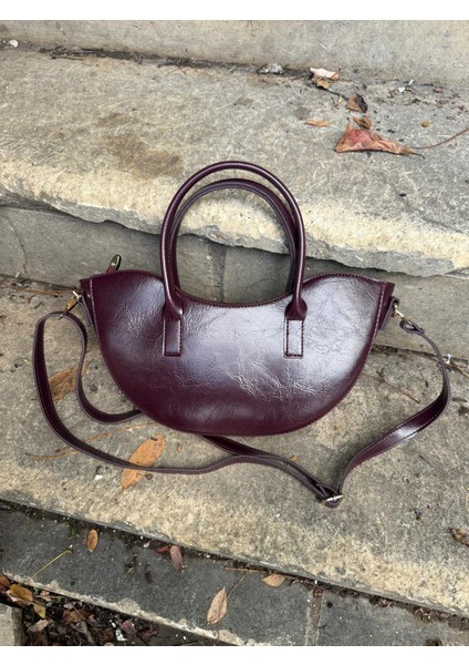 Lara Sabit Kulplu Bordo Çanta