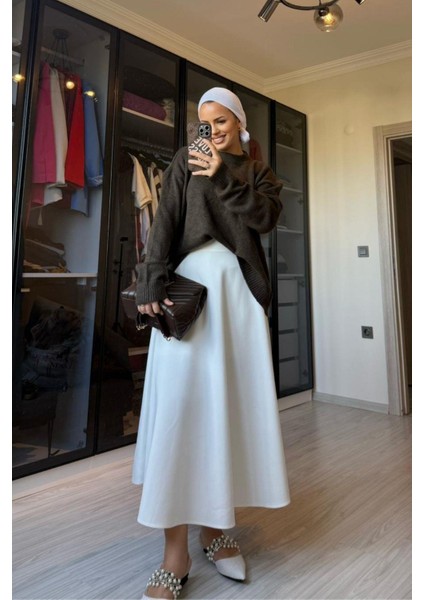 Kadın Ekru Scuba Kumaş Çan Etek fırsatları