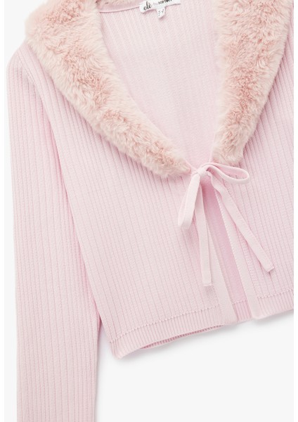 Suni Kürklü Yaka Fiyonklu Bağlama Detaylı Slim Fit Crop Triko Hırka indirimleri