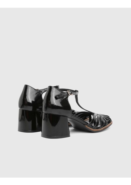 Jesca Hakiki Rugan Deri Siyah Kadın Topuklu Sandalet fırsatları