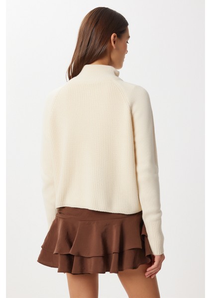 Fermuarlı Dik Yaka Triko Kazak LFG0162 Krem indirimleri