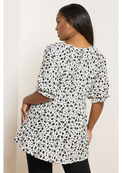 Büyük Beden Yarım Kollu V Yaka Eteği Fırfırlı Desenli Bluz 322572 fırsatları