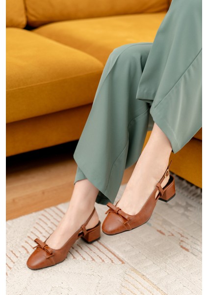 Livay Taba Fiyonklu (4 Cm) Yuvarlak Burunlu Günlük Kullanım Topuklu Ayakkabı fırsatları