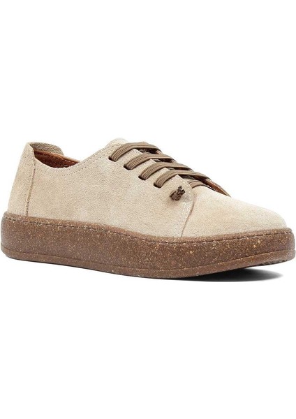 Kadın Bej Bağcıklı Kalın Tabanlı Süet Deri Ayakkabı modelleri