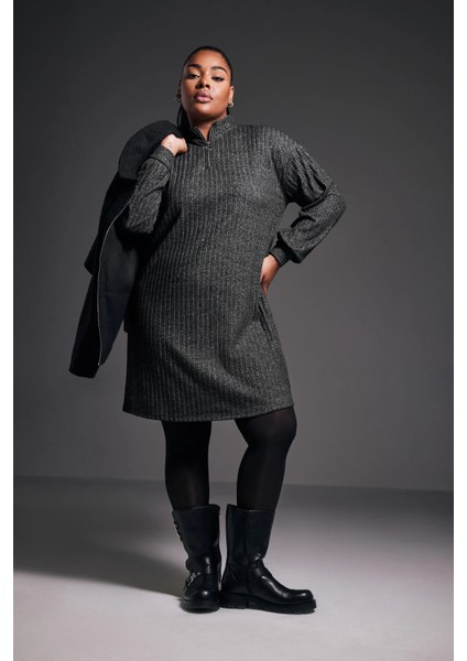 Büyük Beden Yumuşak Kumaş Yakası Fermuarlı Fitilli Tunik Elbise 322179