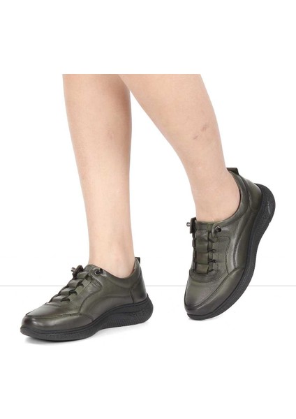 Kadın Haki Kalın Tabanlı Deri Sneaker fiyatları