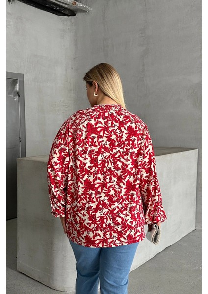 Büyük Beden Yakası Büzgülü Uzun Kollu Desenli Bluz E15233