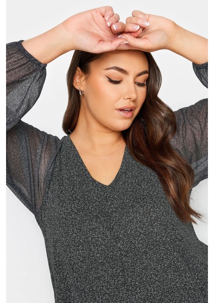 Büyük Beden Uzun Kolları Tül Detaylı Pileli V Yaka Bluz 302824 fırsatları